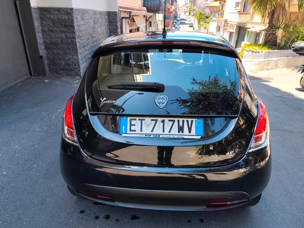 Lancia Ypsilon 1.2 69 CV 2014
