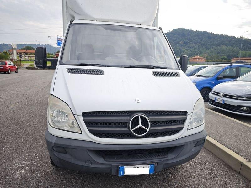 Mercedes-Benz Sprinter 310