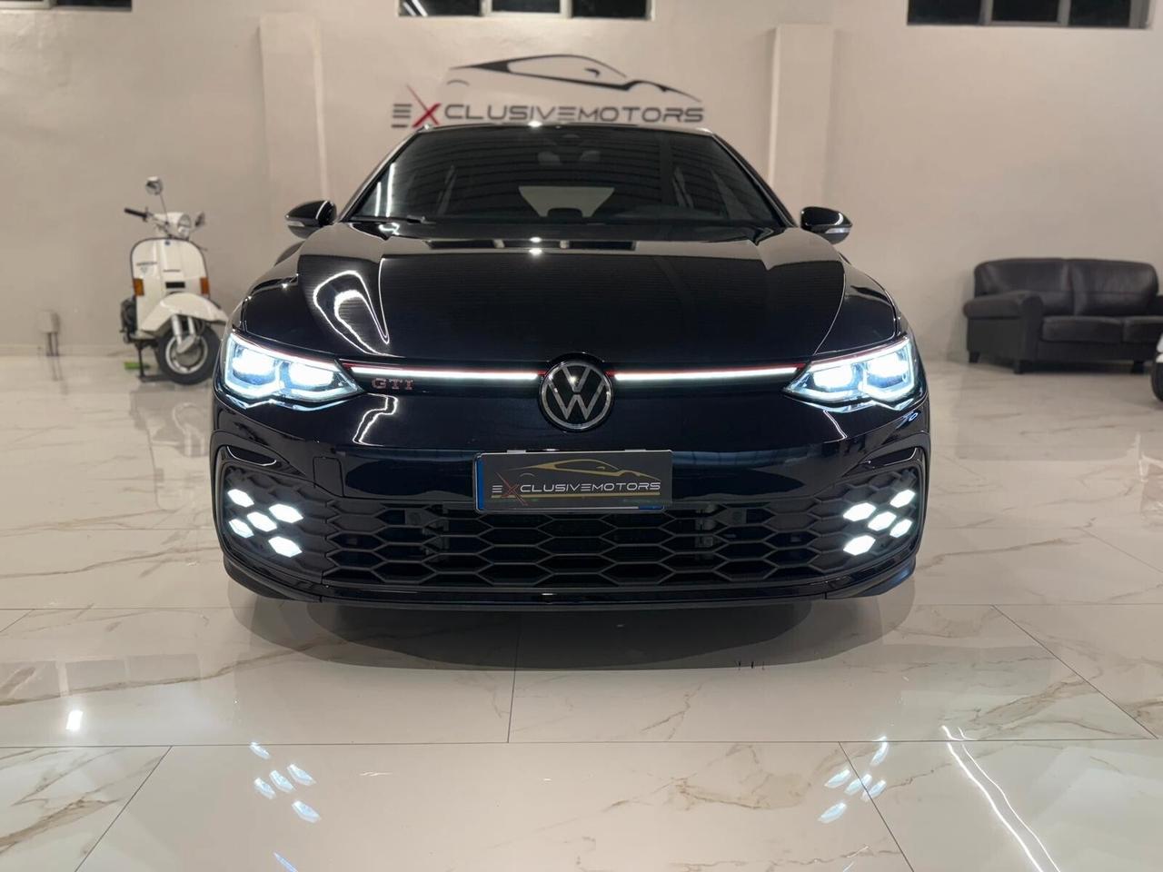 Volkswagen Golf GTI 2.0 TSI