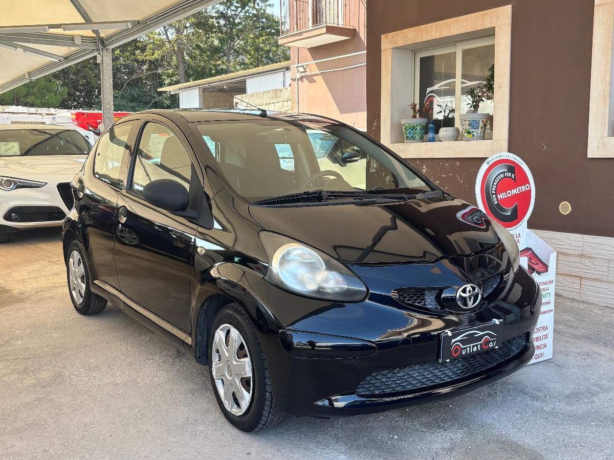 TOYOTA - Aygo - 12V VVT-i 5 porte Sound