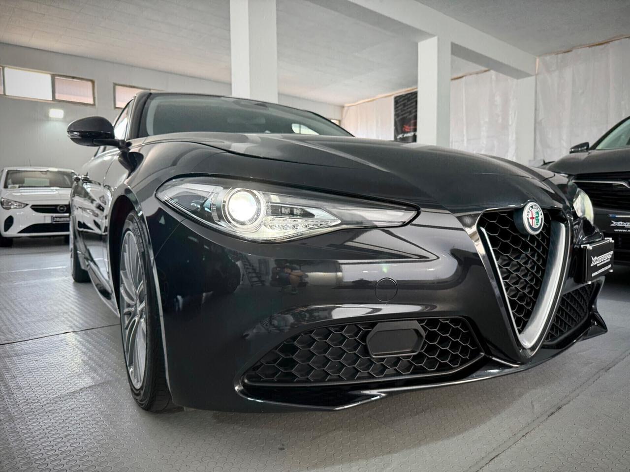Alfa Romeo Giulia 2.2 Aziendale Turbodiesel 150cv AT8 Super