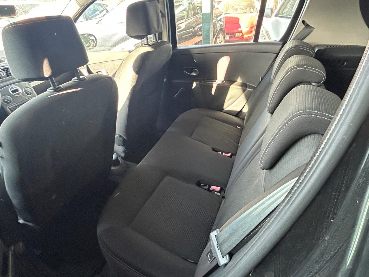 Renault Clio 1.2 16V 5 porte Dynamique