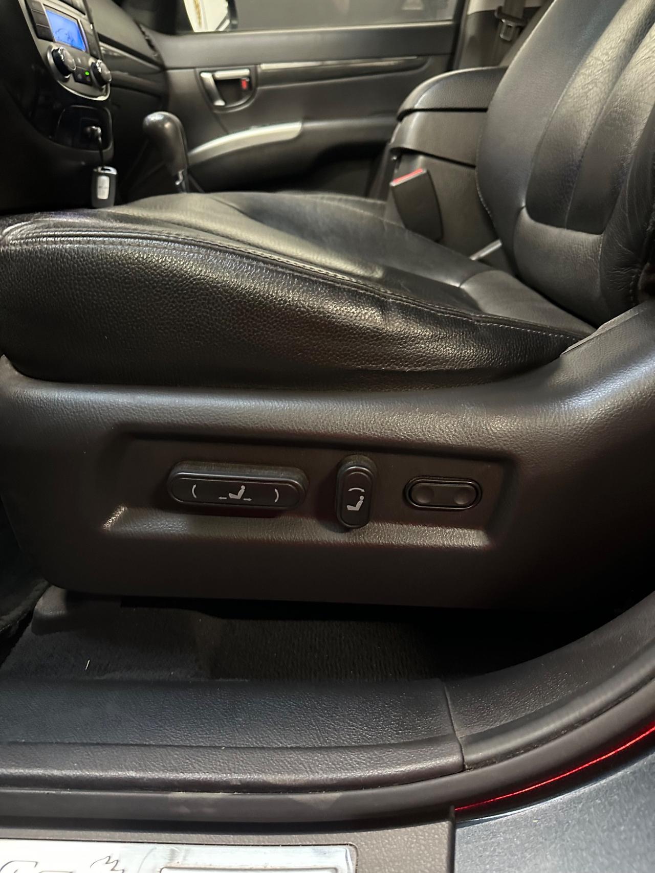 Hyundai Santa Fe 7posti automatica 2.2 CRDi VGT 4WD Style