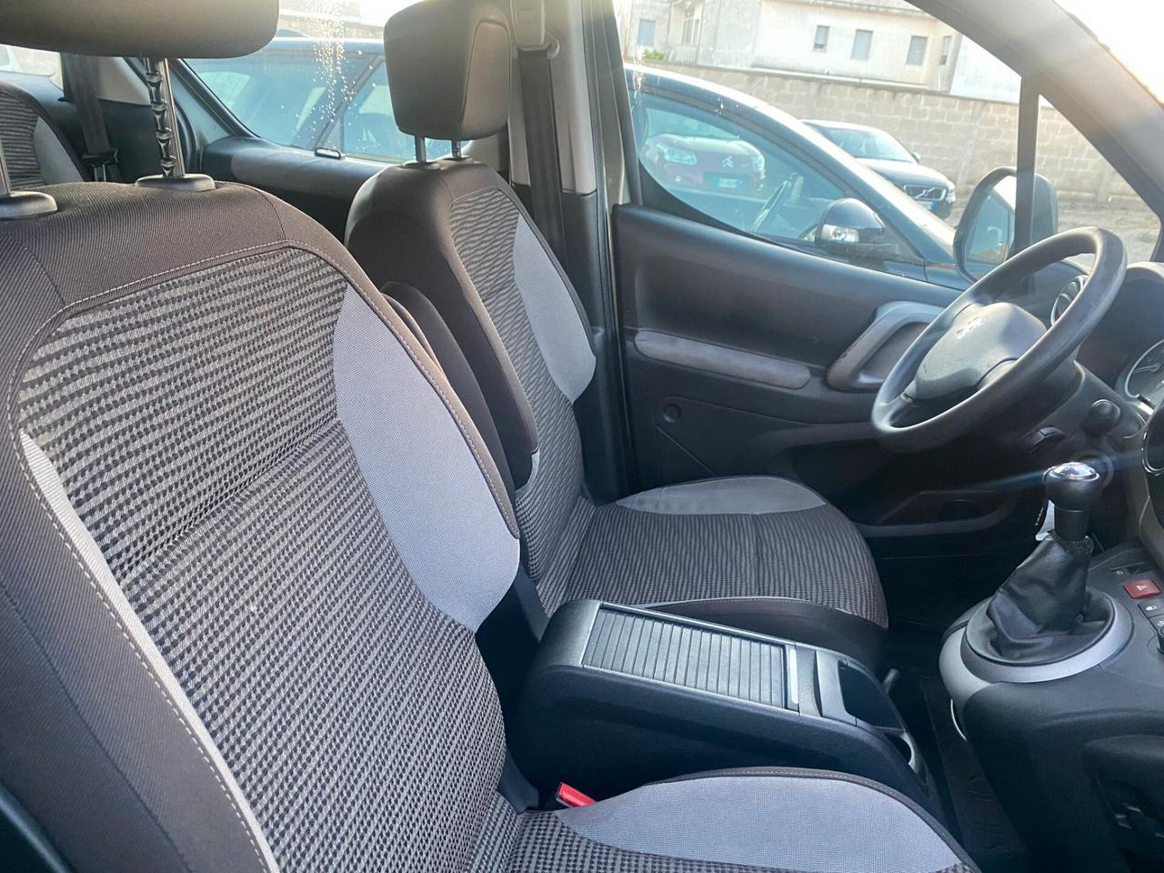 Peugeot Partner Tepee 1.6 HDi 112CV Premium