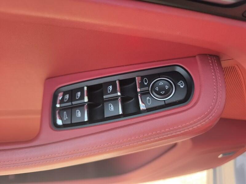 Porsche Macan I 2022 2.0 265cv pdk