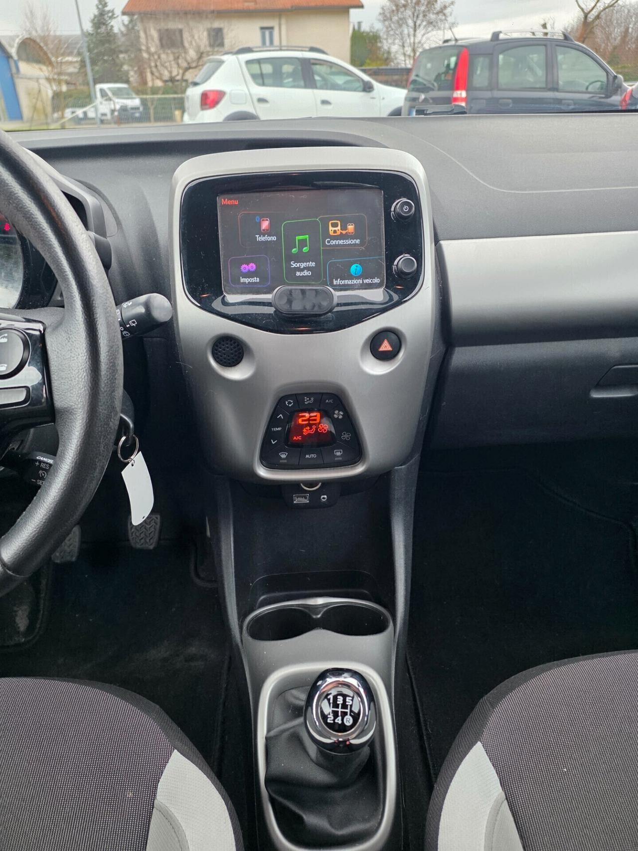 Toyota Aygo 1.0 benz. 2017 FINANZIABILE