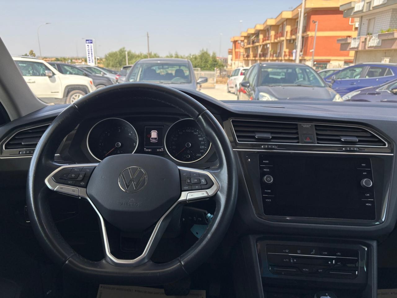 Volkswagen Tiguan 2.0 TDI 150 CV SCR DSG R-Line