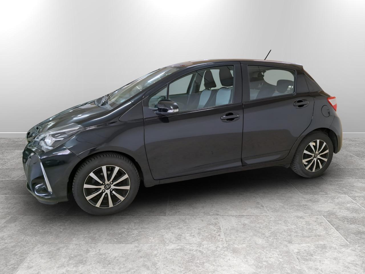 TOYOTA Yaris 5p 1.0 Active