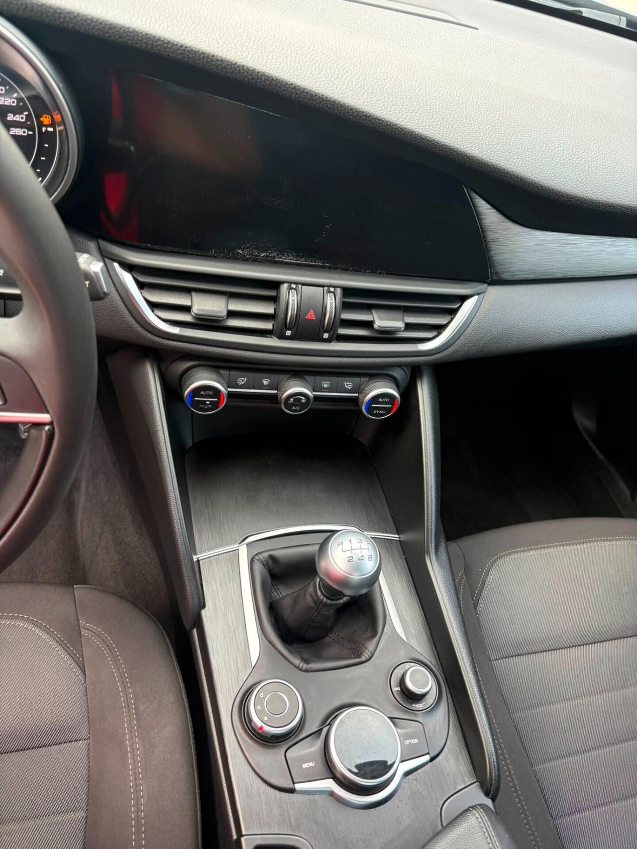 Alfa Romeo Giulia 2.2 Turbodiesel 150 CV Business