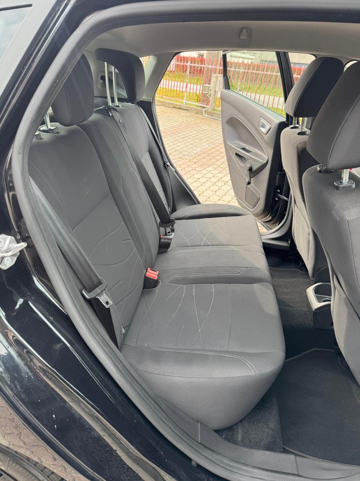 Ford Fiesta 1.0 80CV 5 porte Titanium