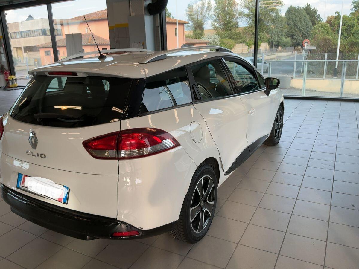 Renault Clio Sporter 1.2 75CV Live