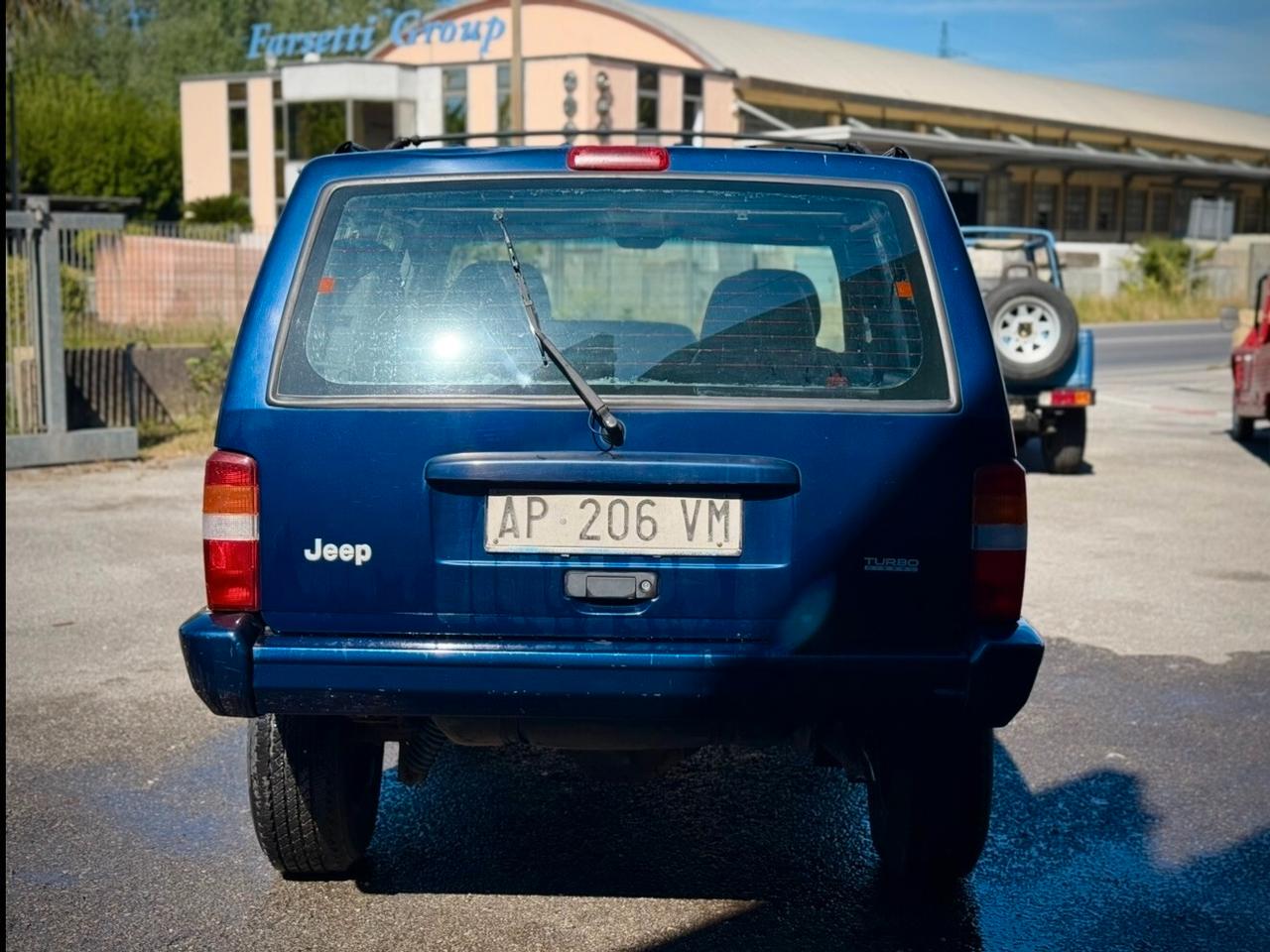Jeep Cherokee 2.5 TD 5 porte Command-Trac Sport 1997