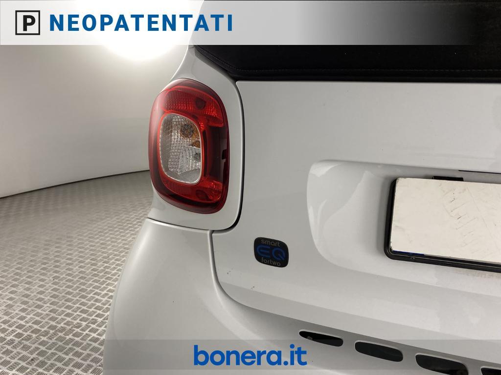 Smart fortwo cabrio EQ Passion