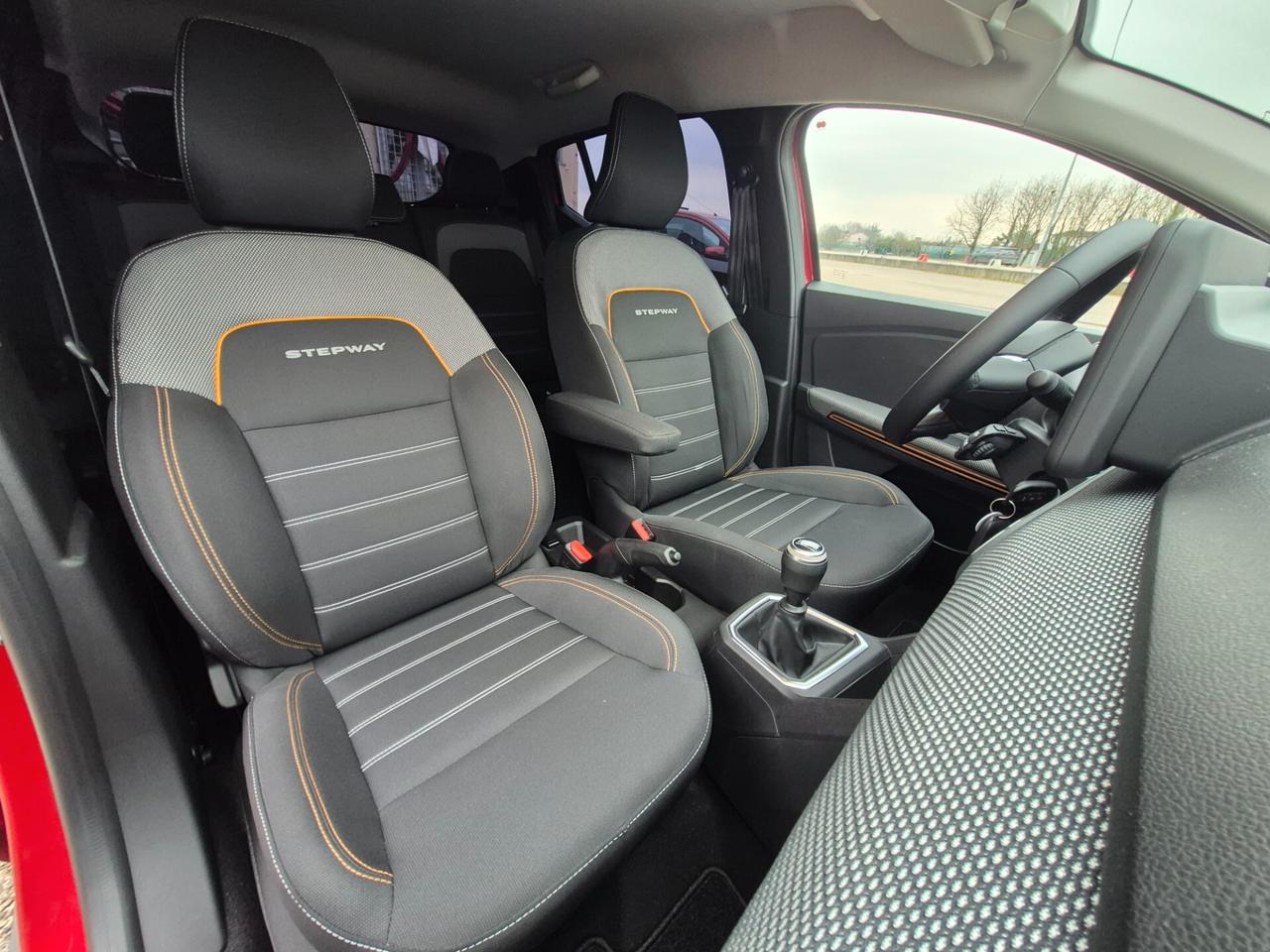 Dacia Sandero Stepway 1.0 TCe 100 CV ECO-G Comfort