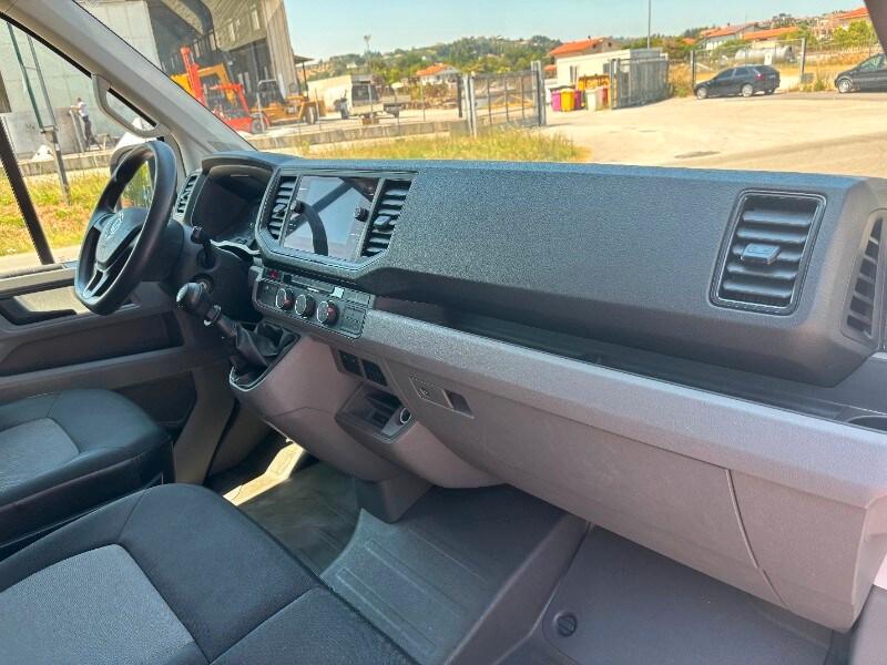 VOLKSWAGEN Crafter 2ªs. Crafter 30 2.0 TDI 140...