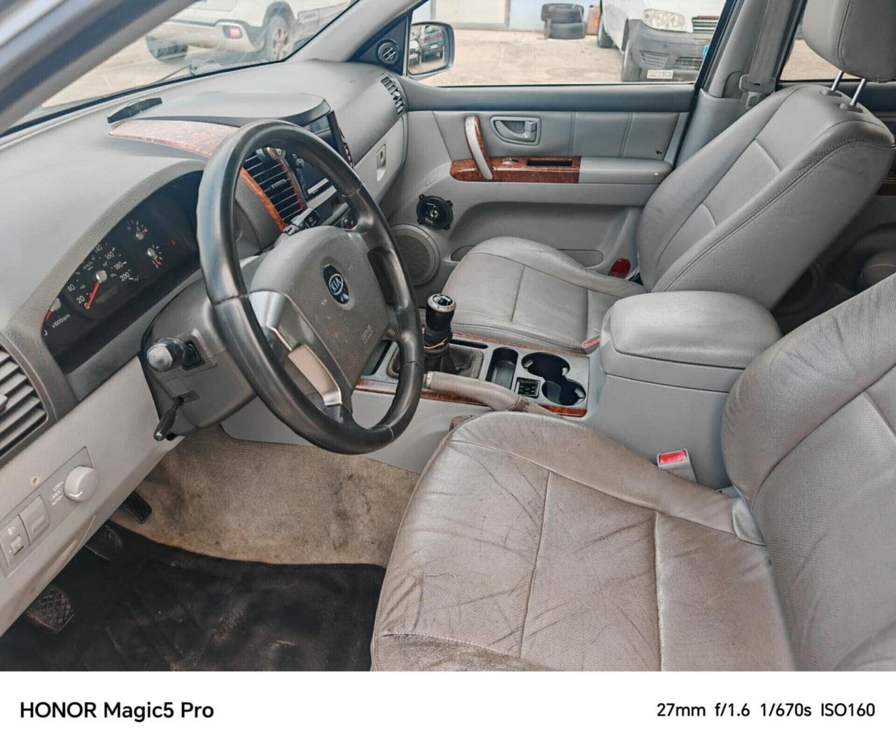 Kia Sorento Autocarro 5p