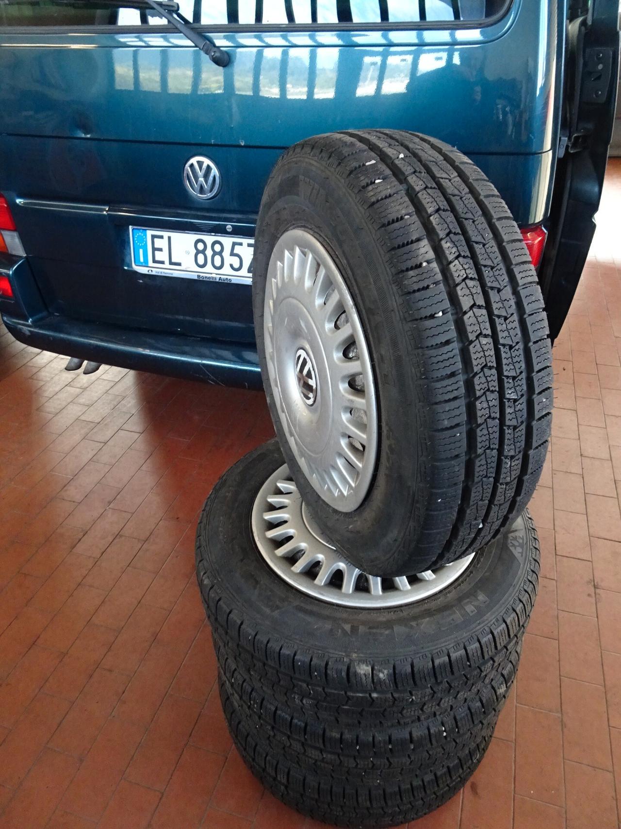 Volkswagen Caravelle/Multivan Multivan 2.5 TDI/102CV Generation