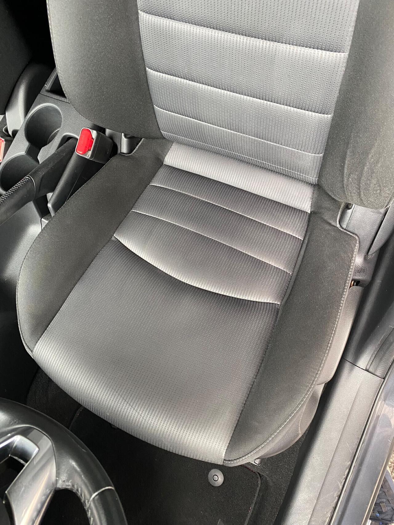Mazda CX-3 1.5 Skyactiv-D 105 Exceed-GANCIO TRAINO