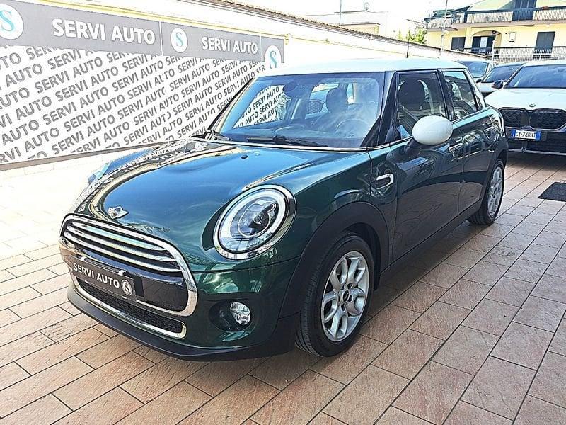MINI Mini 5 porte 1.5 Cooper D 5p Business auto