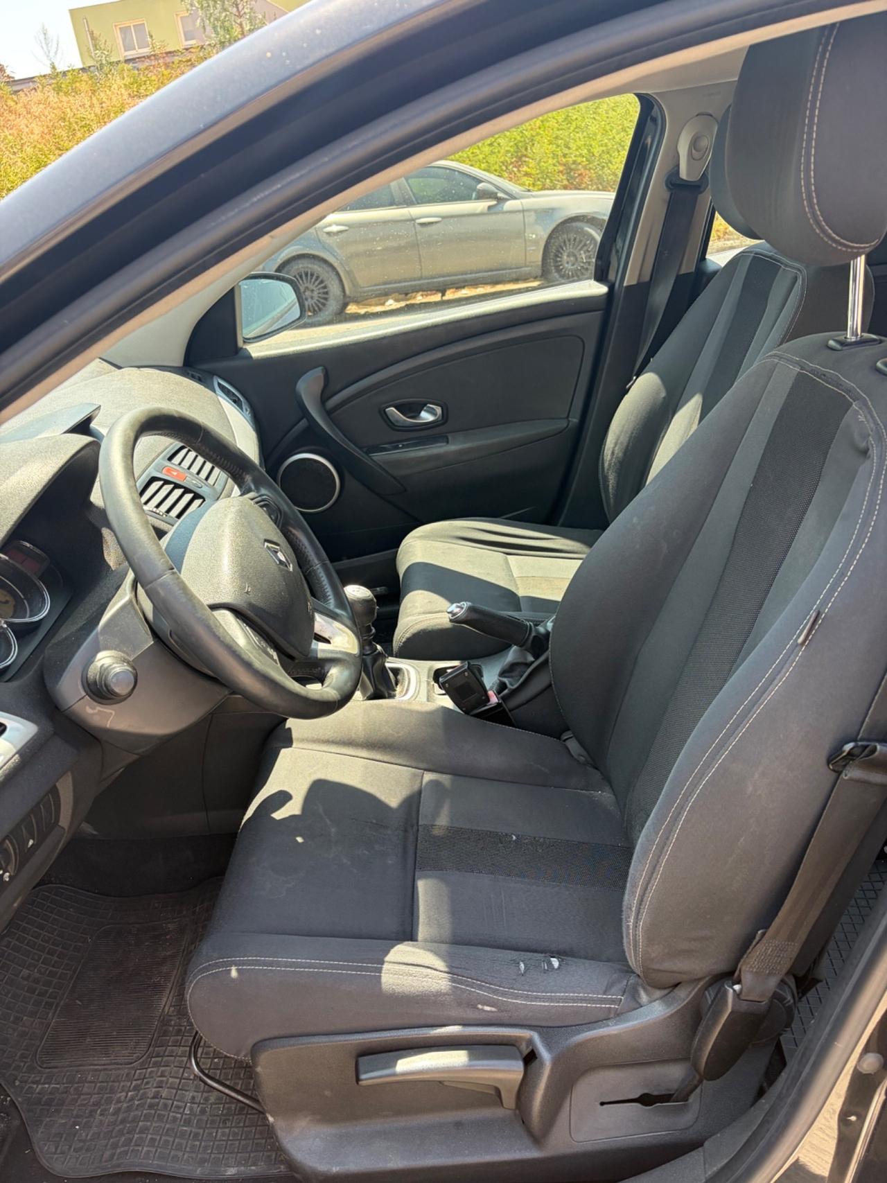 Renault Megane 1.5 cdi full tagliandata