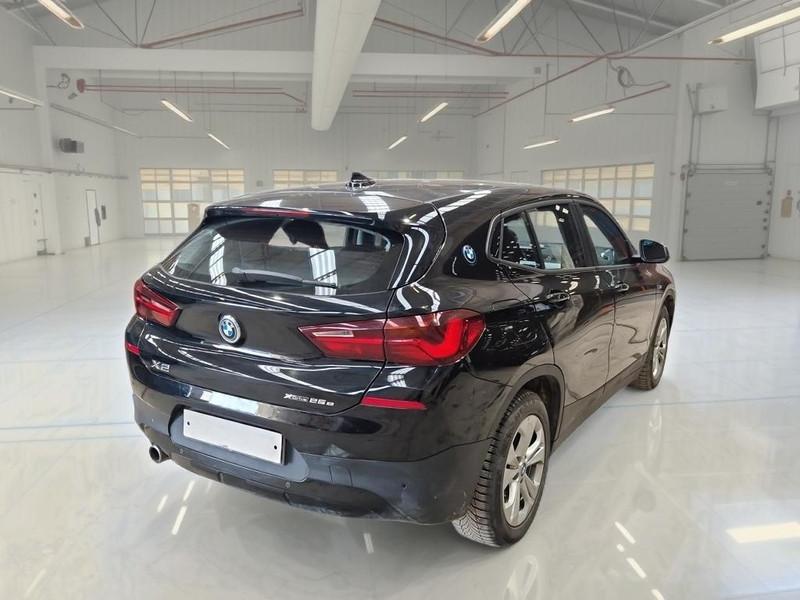BMW X2 XDRIVE 25E BUSINESS X AUTOMATICO 5 PORTE SUV