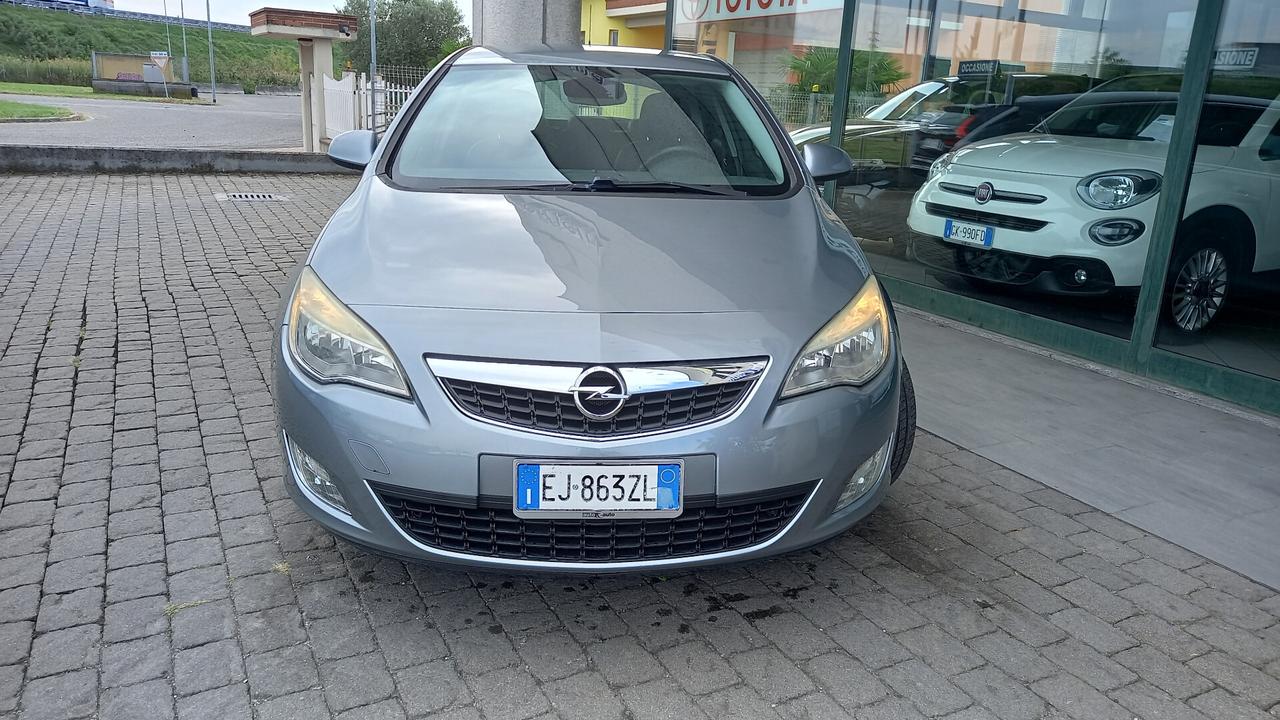 Opel Astra 1.7 CDTI 125CV 5 porte Cosmo
