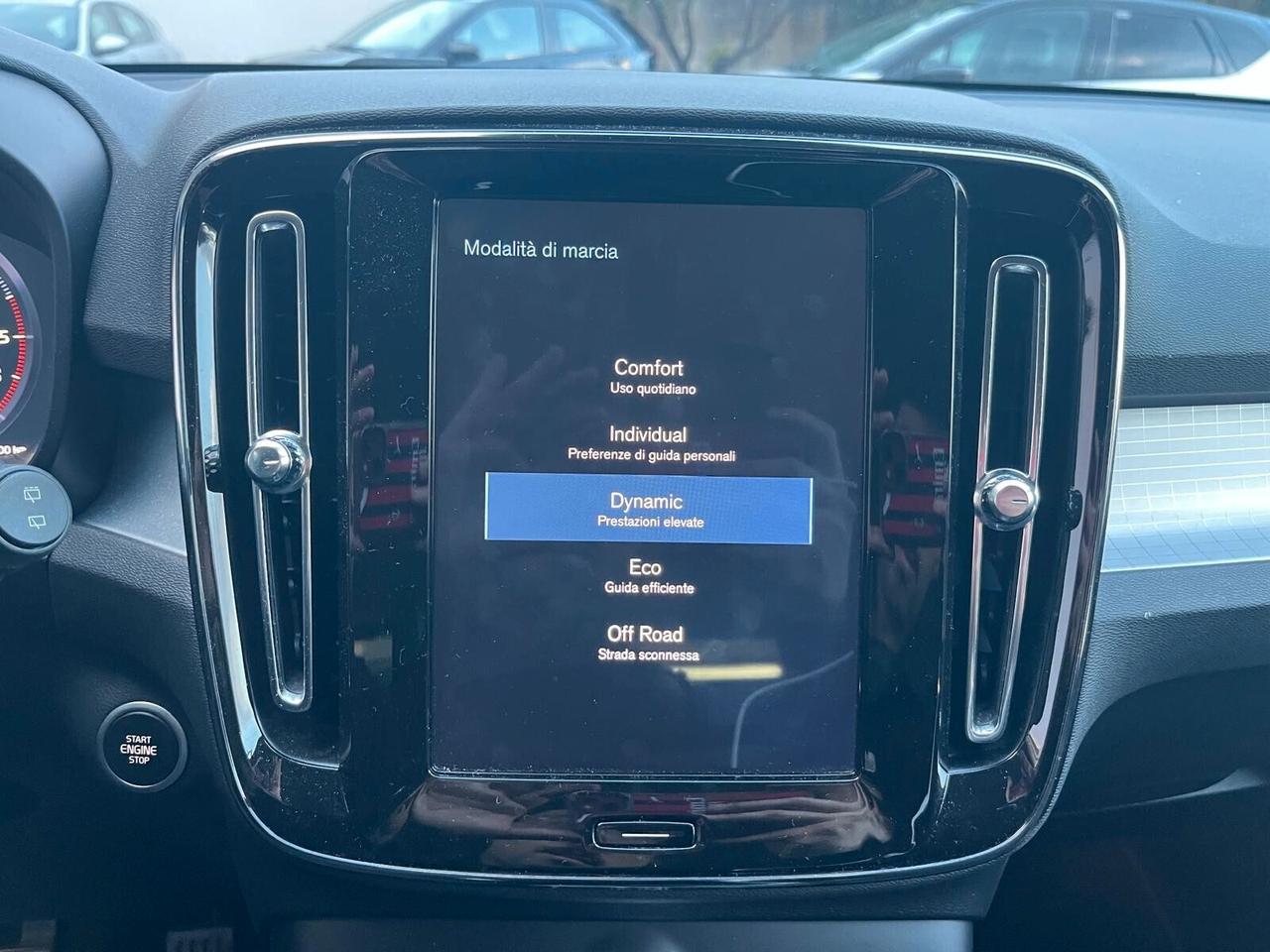 Volvo XC40 2.0 d3 R-design AWD MY20