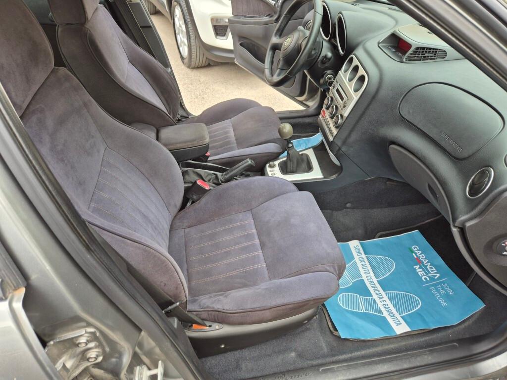 Alfa Romeo 156 1.9 JTD 116cv Sportwagon Distinctive