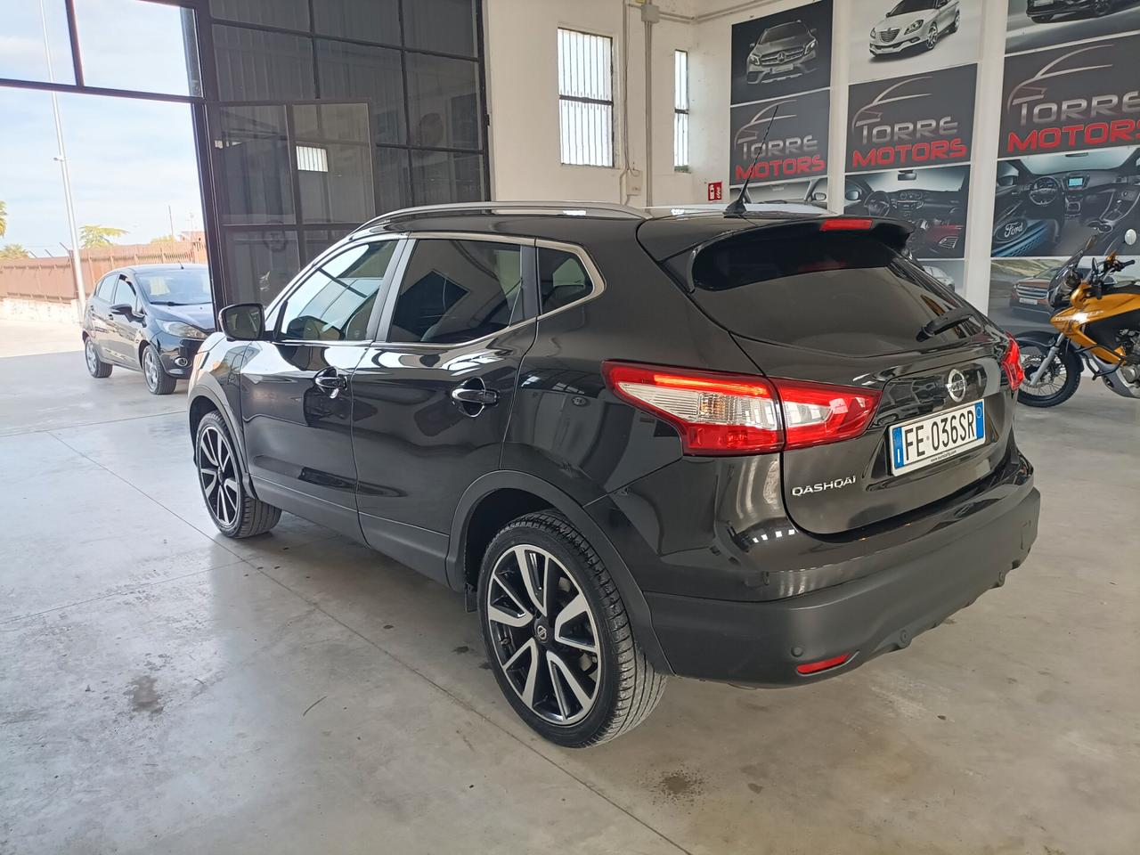 Nissan Qashqai 1.6 dCi CV 131 2WD Tekna 06/2016