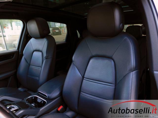 PORSCHE Cayenne 3.0 V6 TIPTRONIC 340CV, CERCHI 21'', TETTUCCIO