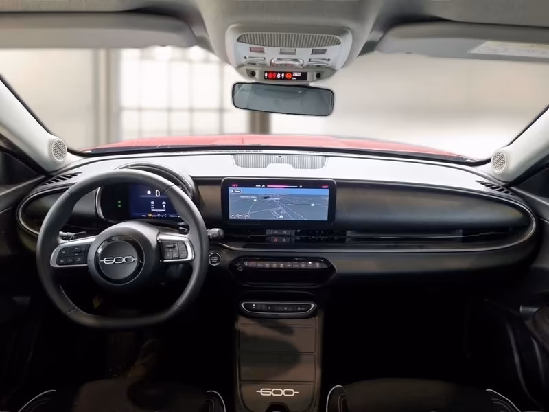 FIAT 600 1.2 HYBRID 100 CV BUSINESS AUTO SUV