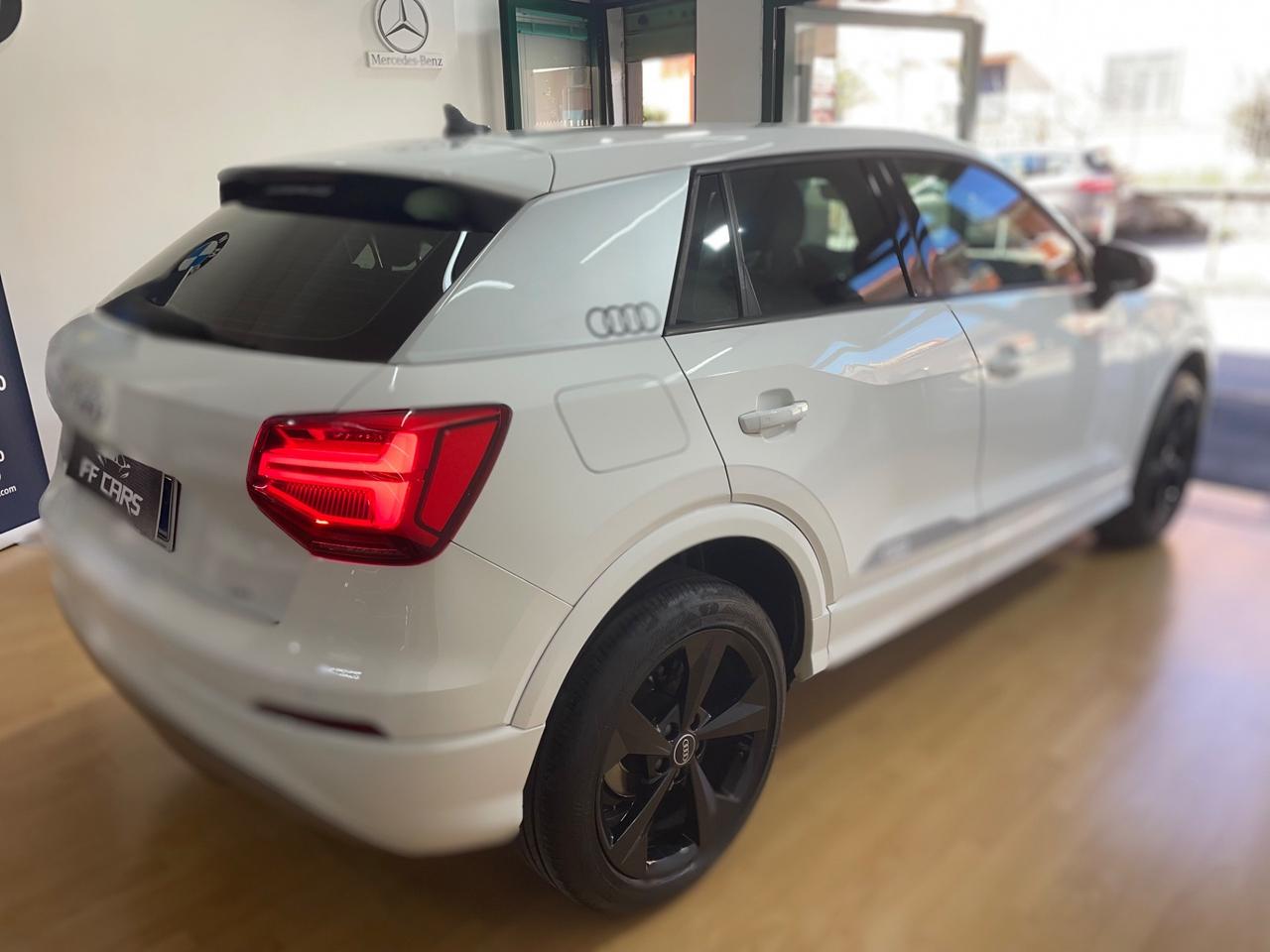 Audi Q2 30 1.6cc 116cv TDI S tronic Identity Black ITALIANA IVA ESPOSTA