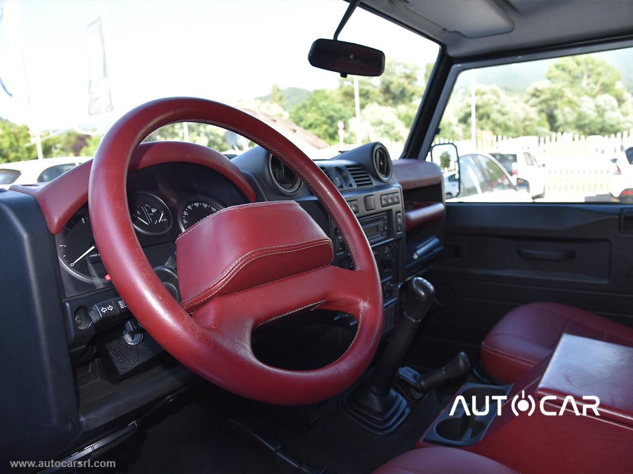 LAND ROVER Defender 110 2.2 TD4 Station Wagon