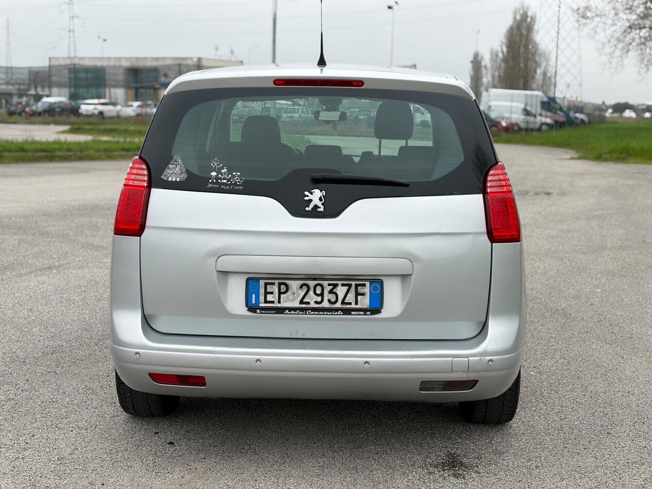 Peugeot 5008 1.6 diesel 2013 7 posti
