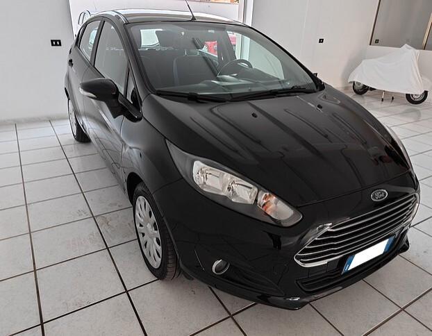 FORD Fiesta 1.5 TDCi 75 cv 5 Porte - 12/2013