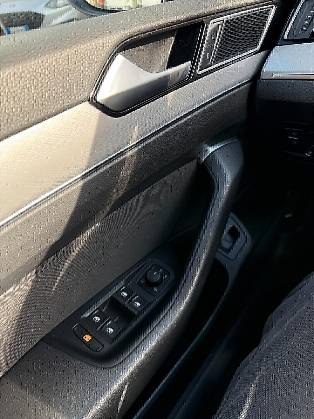 Volkswagen Passat Variant 2.0 TDI SCR 122 CV EVO DSG Business