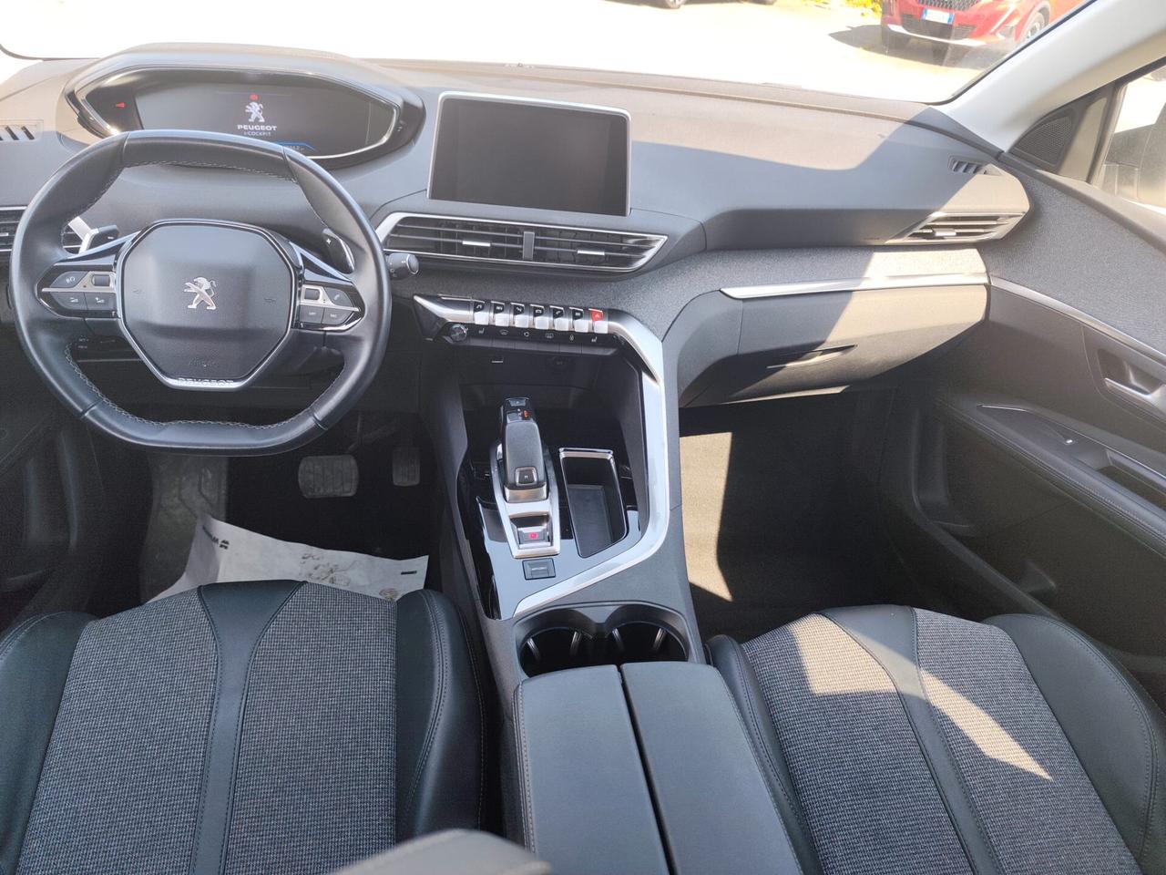 Peugeot 3008 PureTech Turbo 130 S&S EAT8 Active