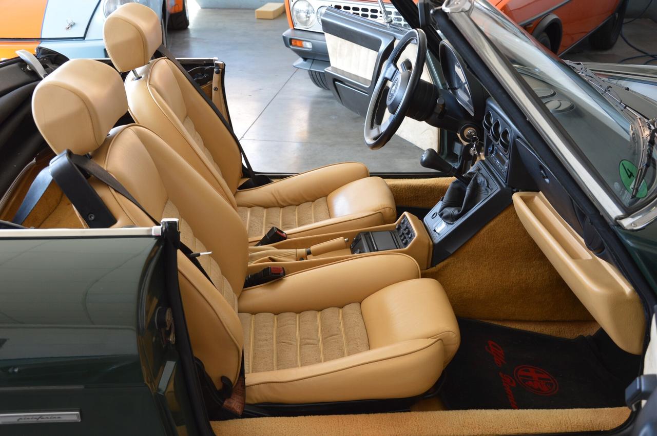 Alfa Romeo Spider 2.0i cat