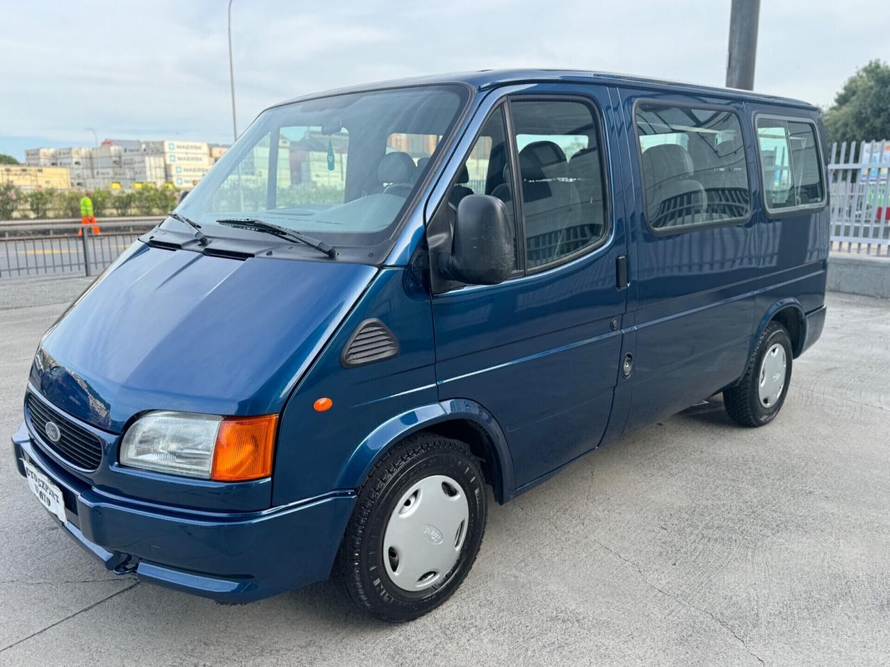 Ford Transit/Tourneo 2.5 TD/100CV PL 9 posti
