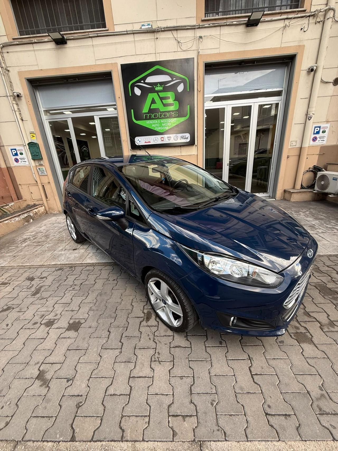 Ford Fiesta 1.5 TDCi 75CV 5 porte