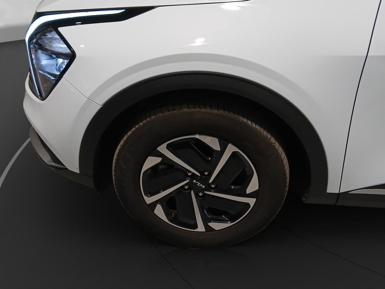 Kia Sportage 1.6 TGDi HEV AT Business