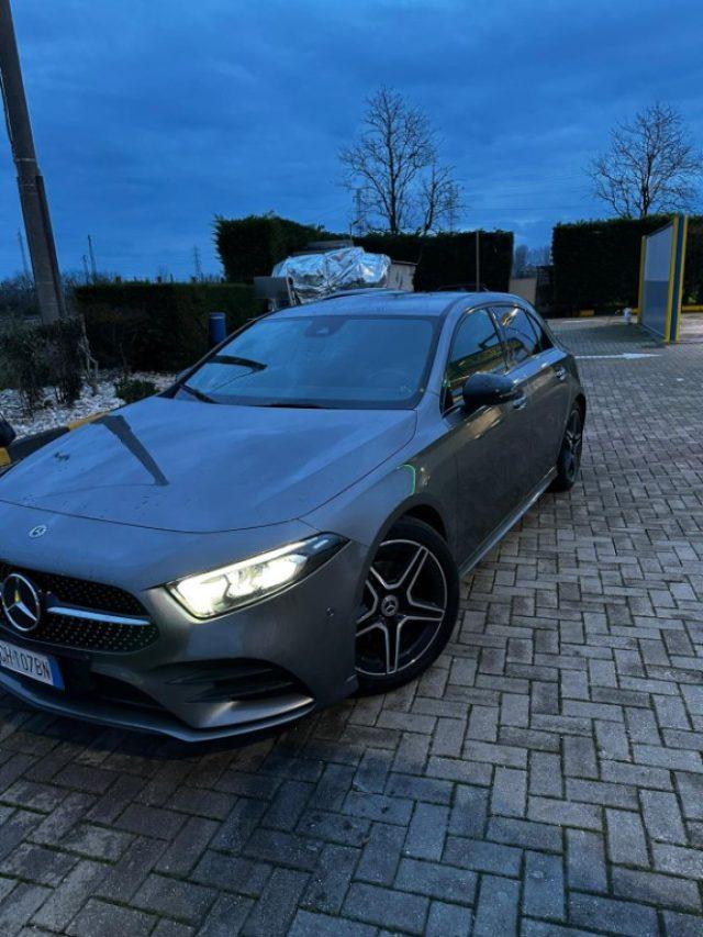 MERCEDES-BENZ A 180 d Automatic Premium AMG