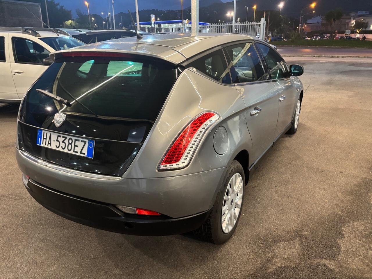 Lancia Delta 1.4 T-Jet 120 CV Oro