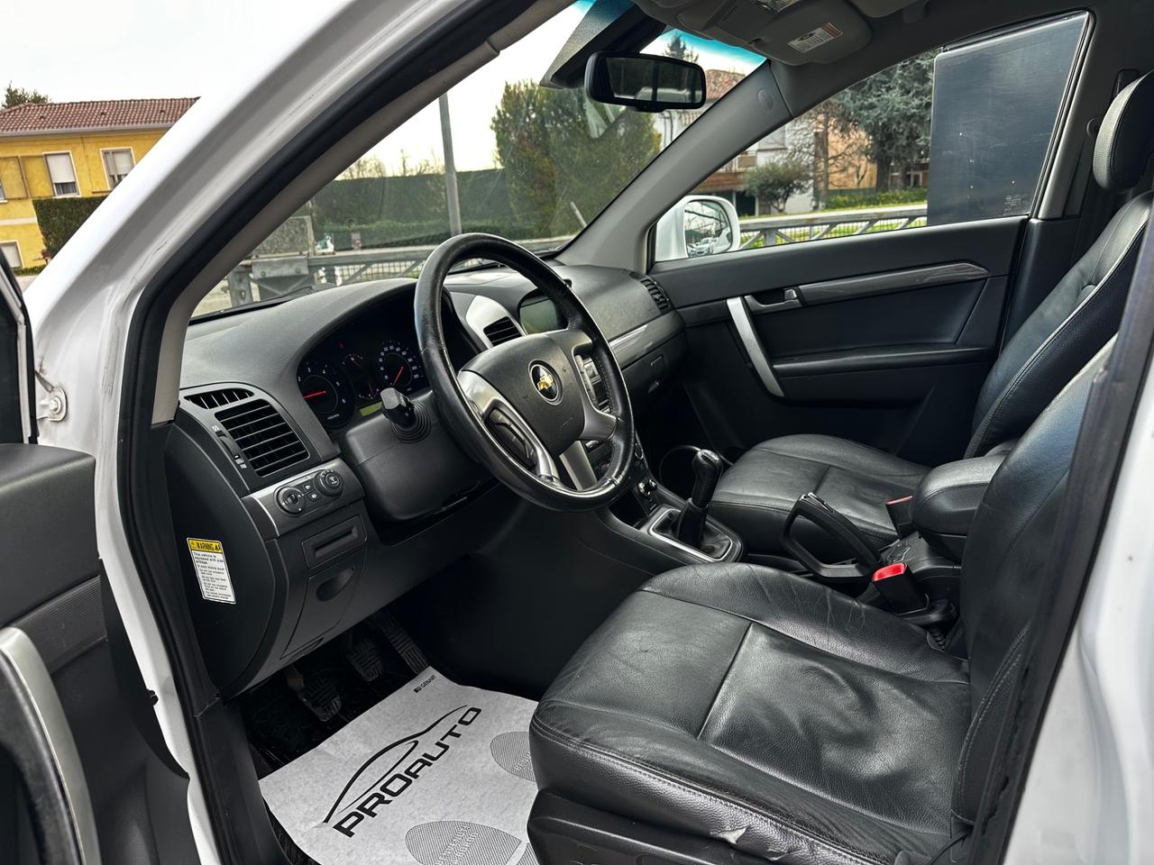 Chevrolet Captiva 2.0 VCDi LTZ 7 POSTI