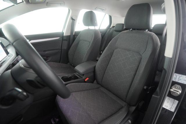 VOLKSWAGEN Golf Golf 1.0 eTSI EVO DSG Life