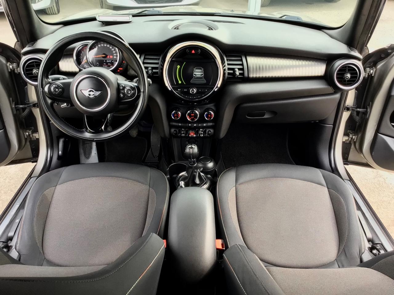 Mini 1.5 Cooper D Business 116Cv Diesel Turbo 5 porte