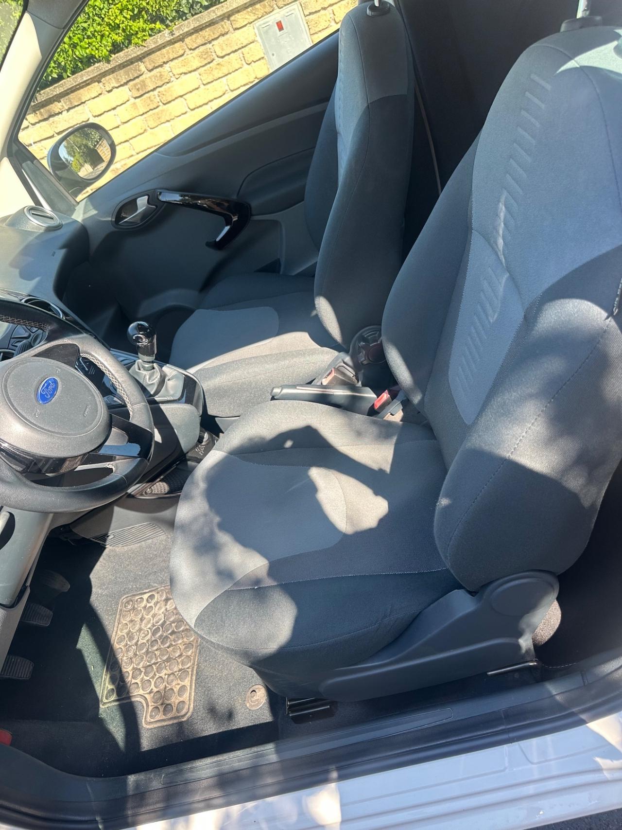 Ford Ka Ka+ 1.2 8V 69CV Titanium