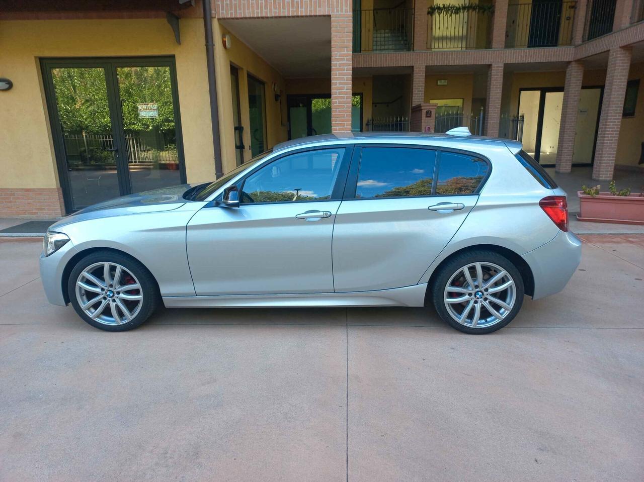 Bmw 118 118d 5p. Business