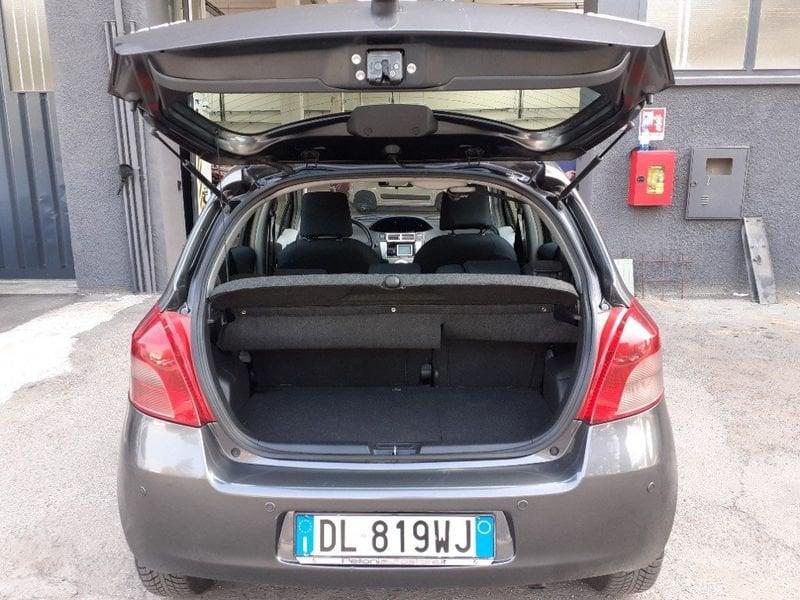 Toyota Yaris 1.4 D-4D 5P NAVIGATORE-KM CERTIFICATI