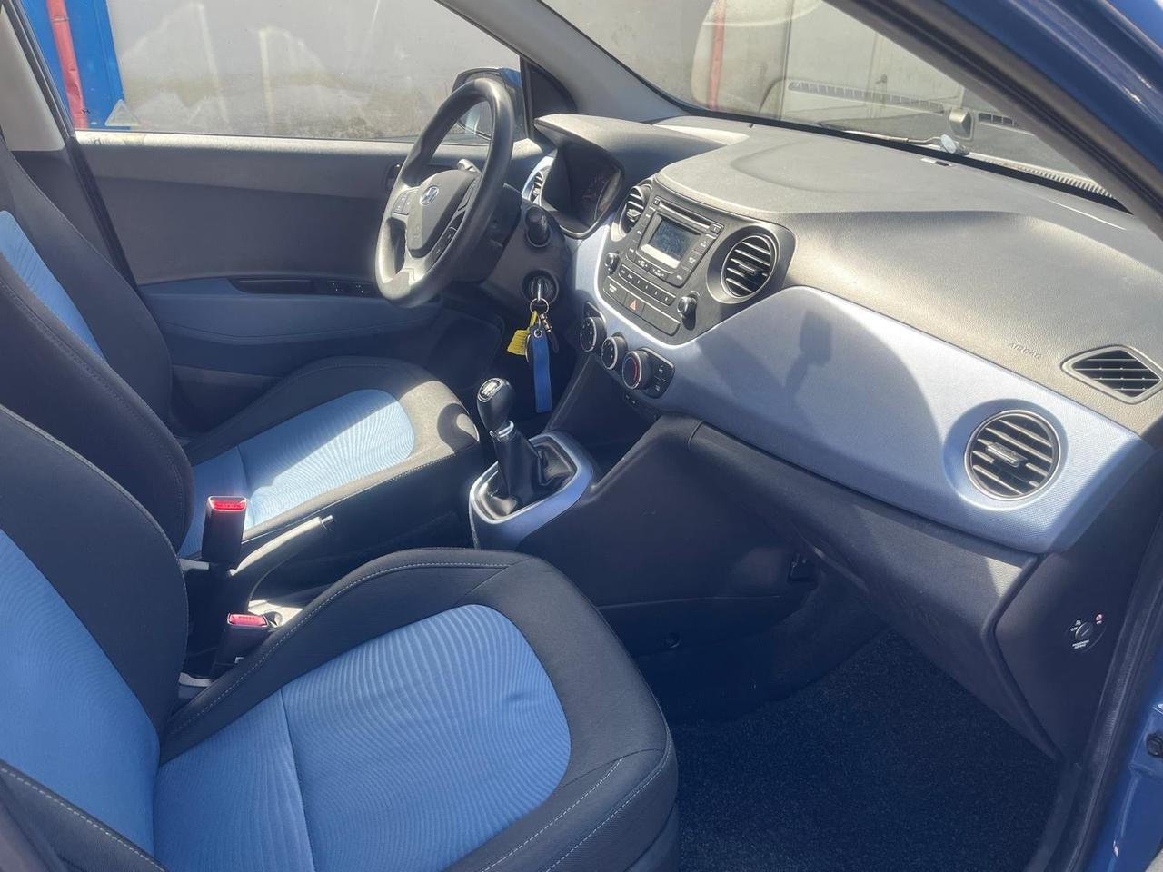 Hyundai i10-1.0 gpl - full opt-2015